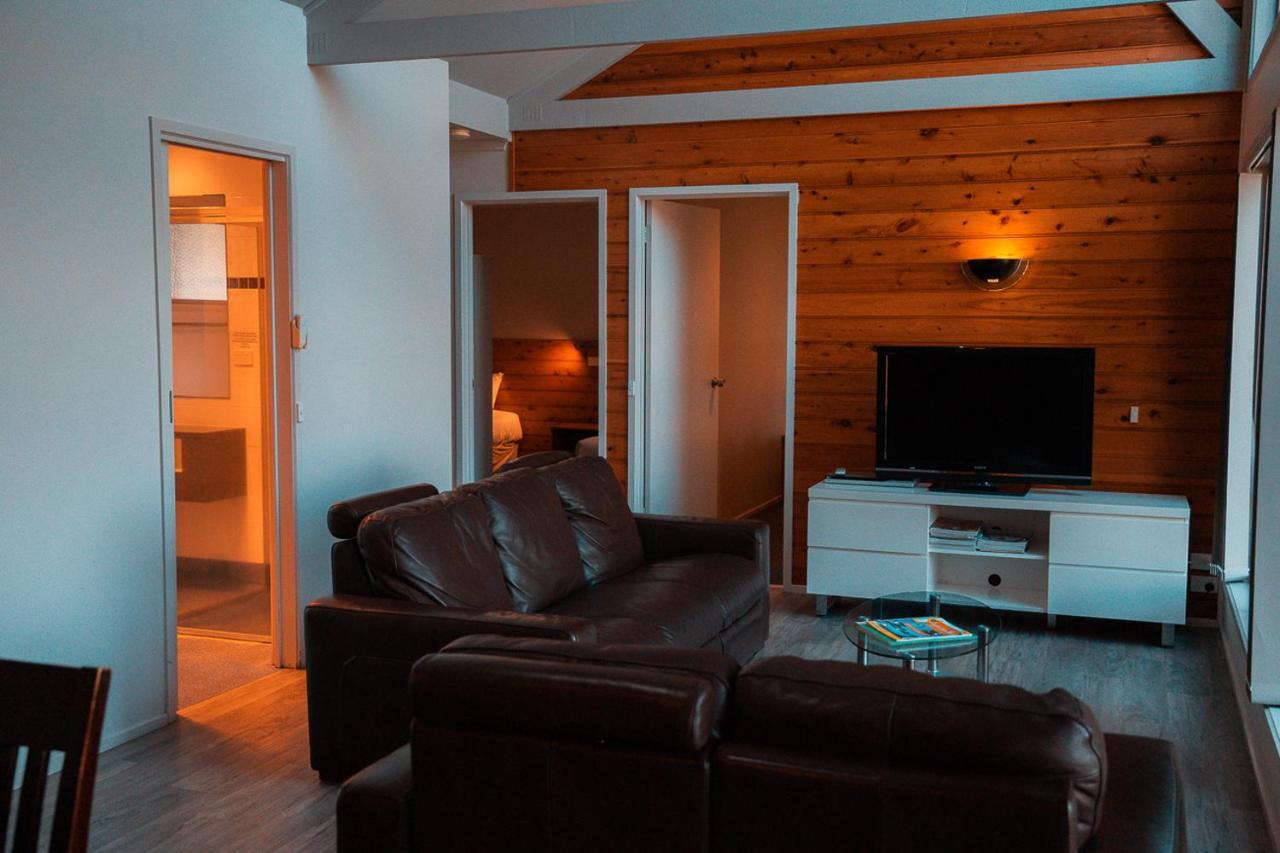Villa Waterfront Retreat At Wattle Point Forge Creek Esterno foto