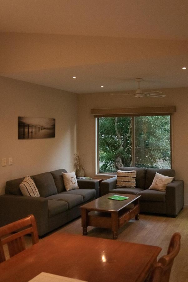 Villa Waterfront Retreat At Wattle Point Forge Creek Esterno foto