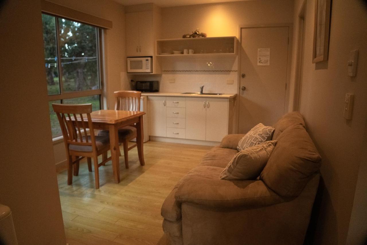 Villa Waterfront Retreat At Wattle Point Forge Creek Esterno foto
