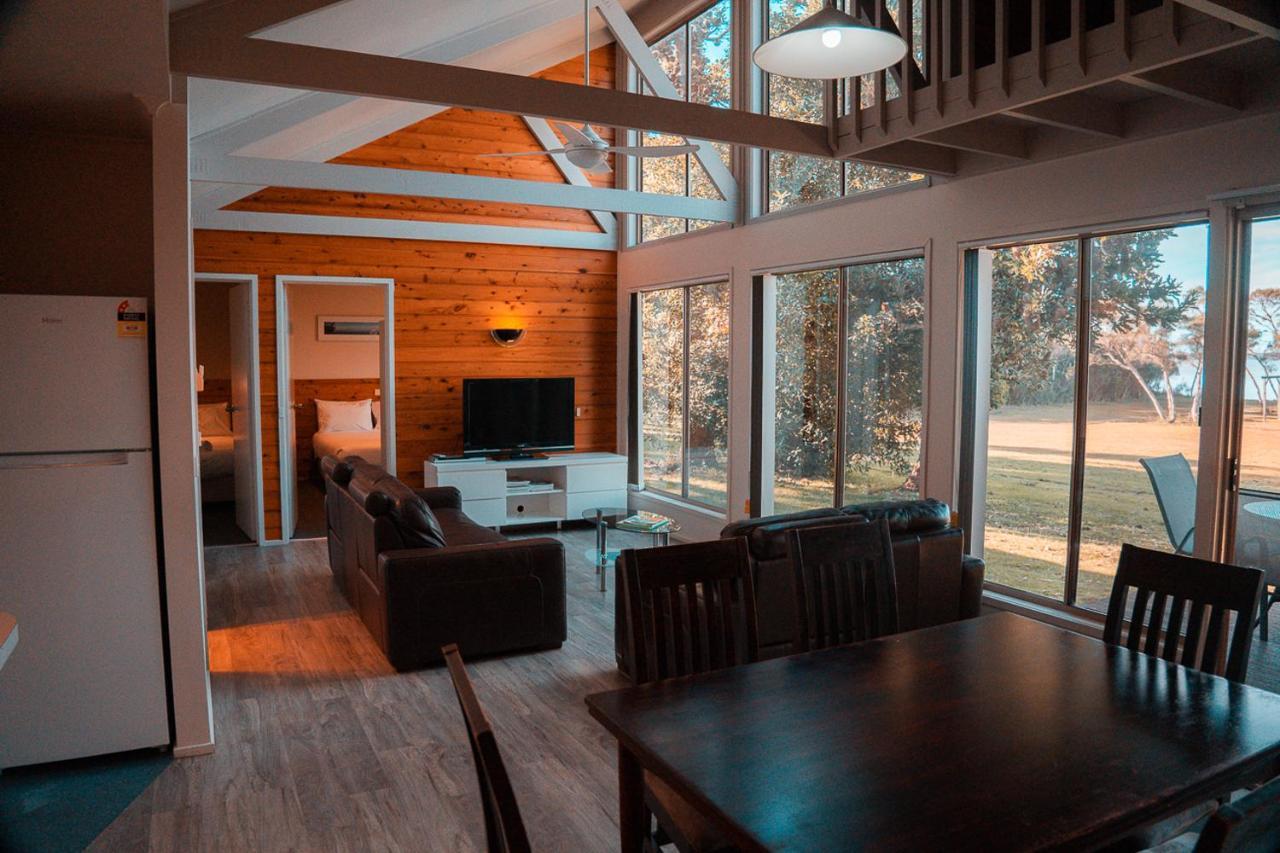 Villa Waterfront Retreat At Wattle Point Forge Creek Esterno foto